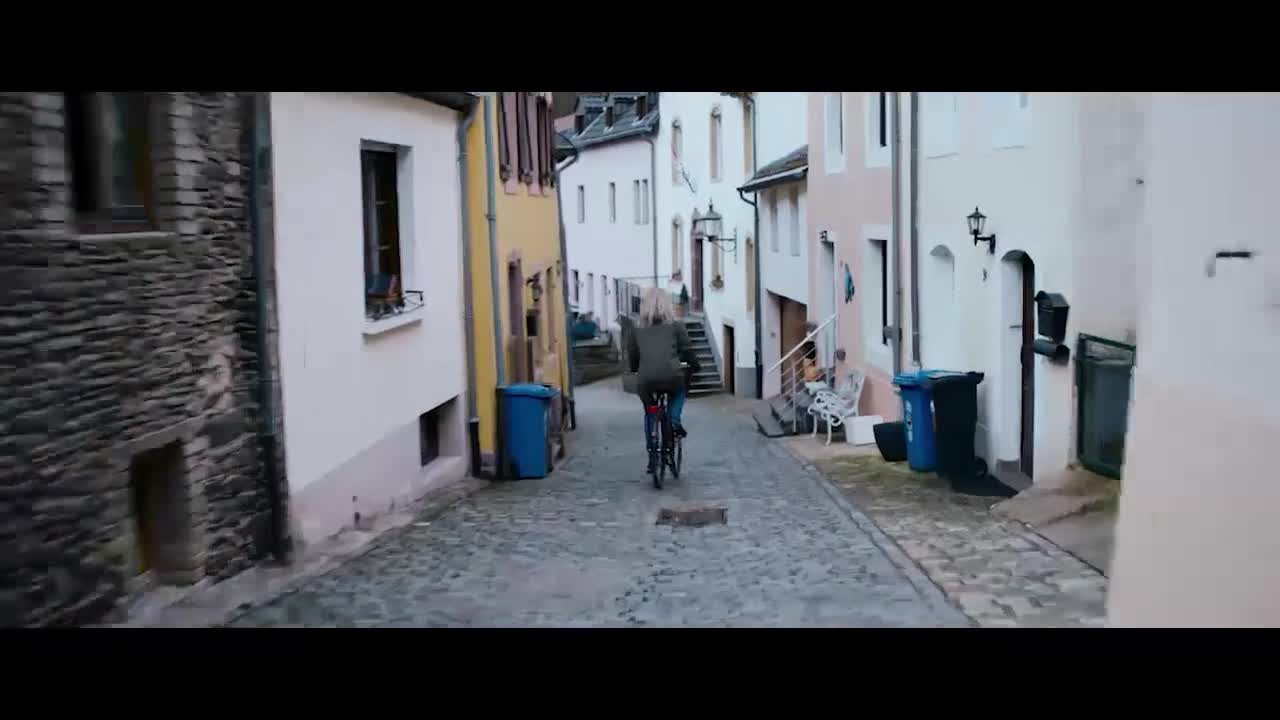 Постер трейлера